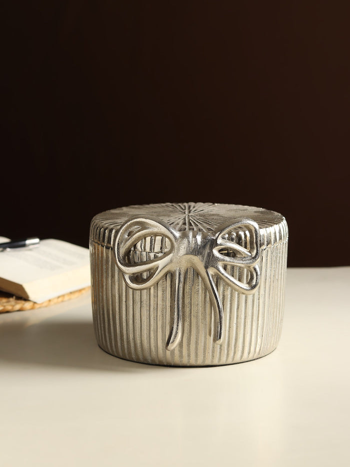 Bella's Bow Storage Box M.M.I. OVERSEAS