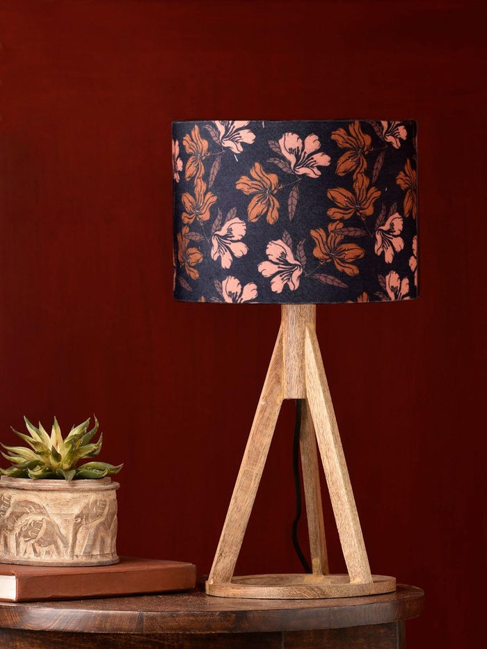 Black Flower Trio Wooden Lamp - Ouch Cart