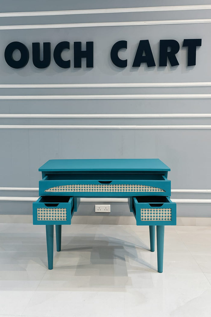 Liam Study Desk