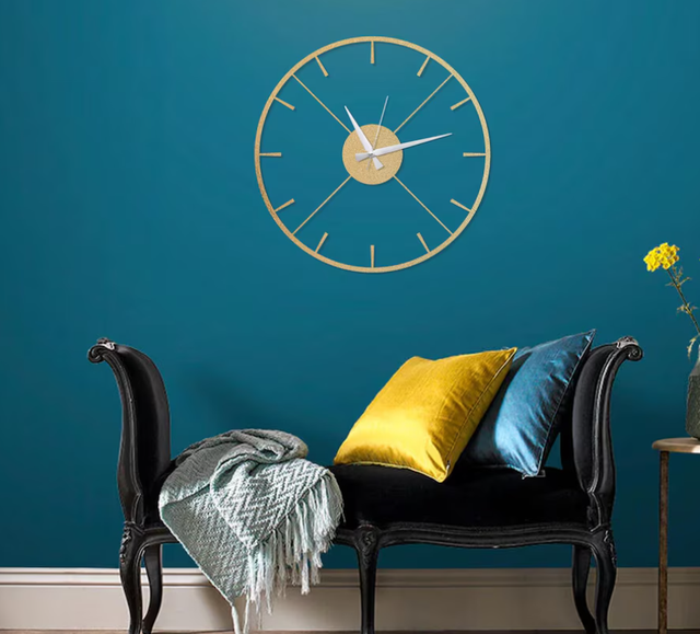 lines and strips  gold wallclock N.R.HOMESDECOR