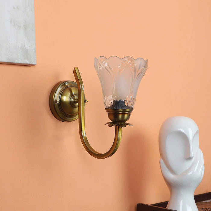 Prefect White And Gold Iron Wall Light - Ouch Cart