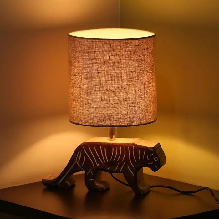 'Tiger Panthera'' Handcarved Table Lamp In Mango Wood - Ouch Cart
